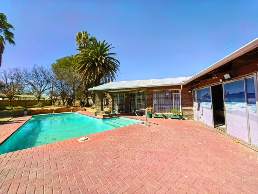 5 Bedroom Property for Sale in Sasolburg Ext 23 Free State